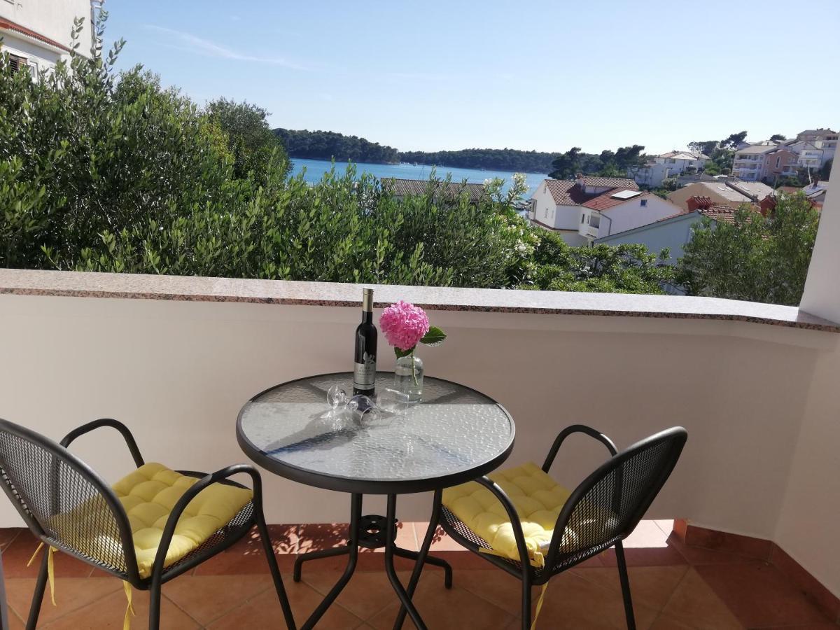 Riviera Rooms And Apartments Palit Eksteriør bilde